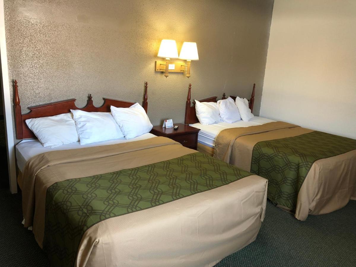 Econo Lodge Висконсин Рапидс Экстерьер фото