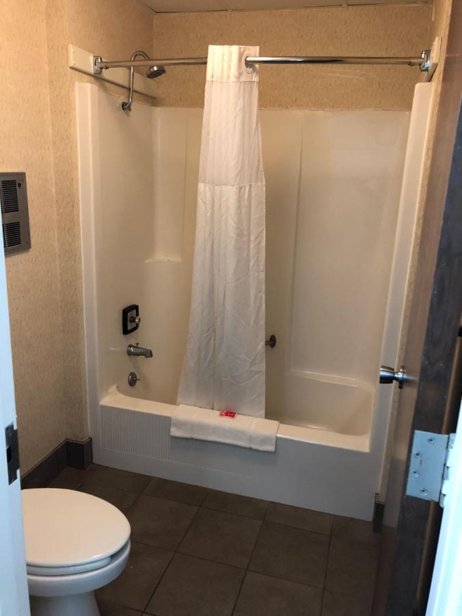 Econo Lodge Висконсин Рапидс Экстерьер фото