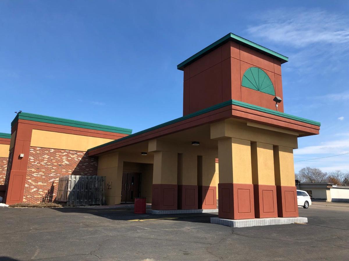 Econo Lodge Висконсин Рапидс Экстерьер фото