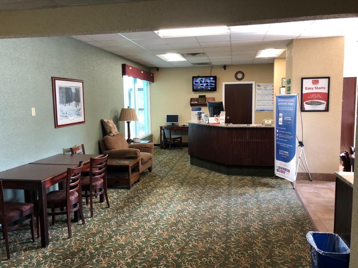 Econo Lodge Висконсин Рапидс Экстерьер фото